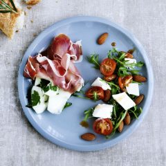 Bestil lækker buffet ud af huset